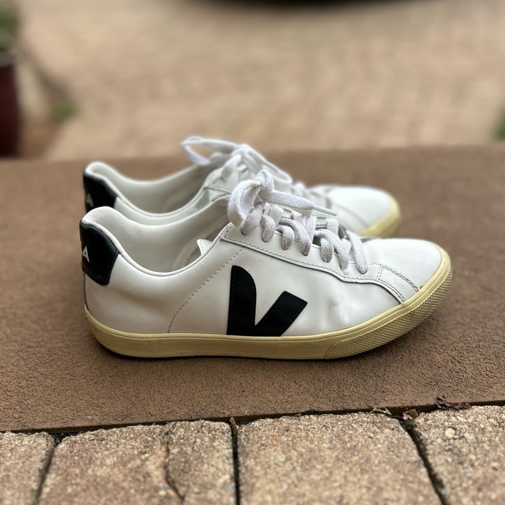 Veja Esplar Sneakers